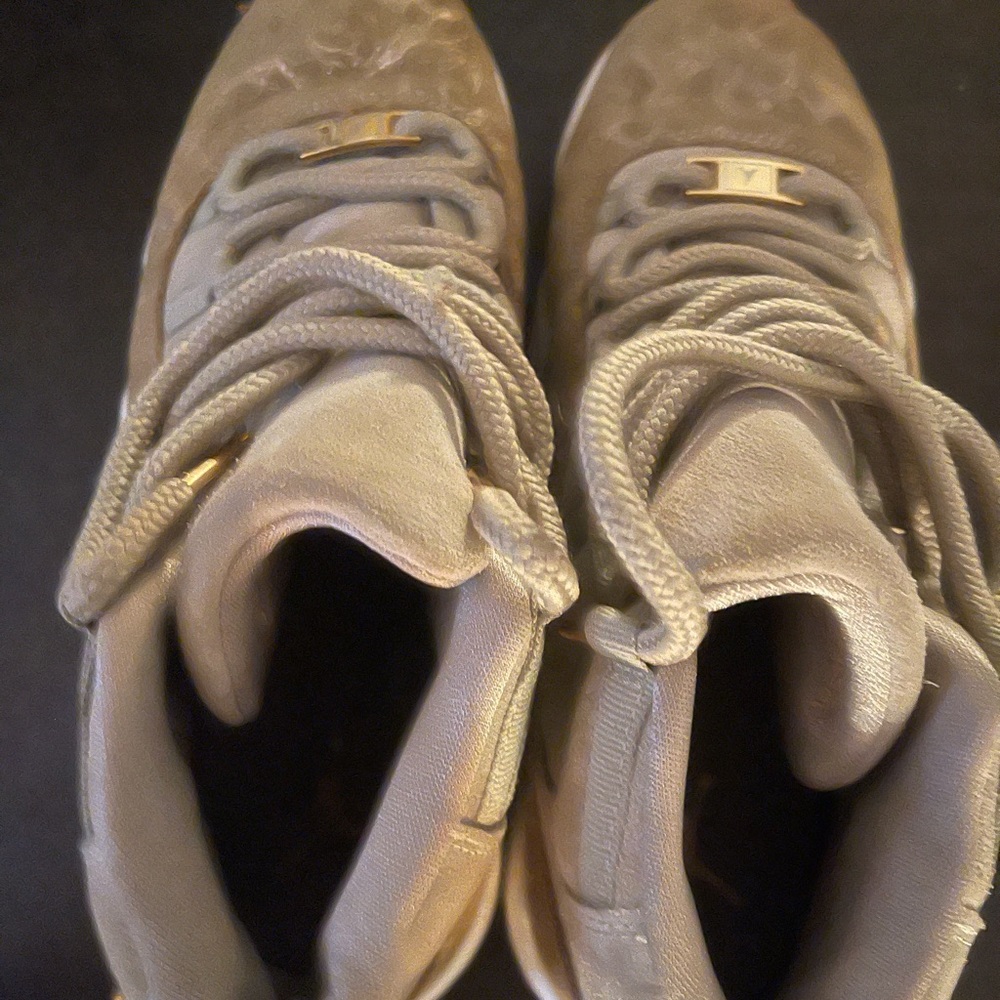 Jordan 11 Retro Olive Lux